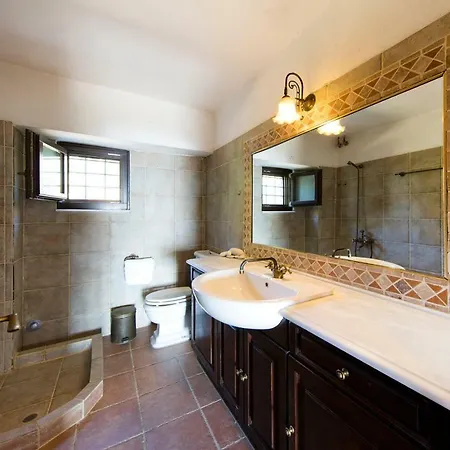 Country house Tranquil On Hill Tsagarada